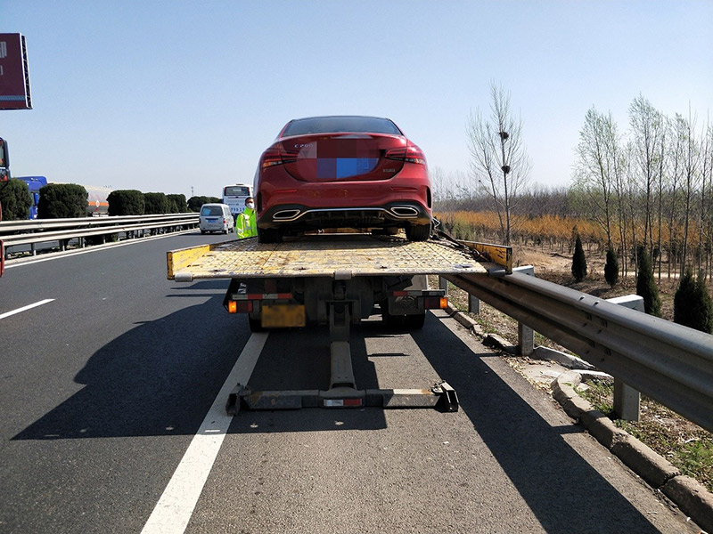 建三江—黑瞎子岛高速公路汽车救援