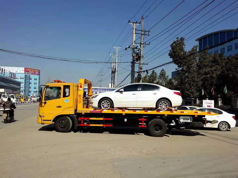 建三江—黑瞎子岛高速公路汽车救援